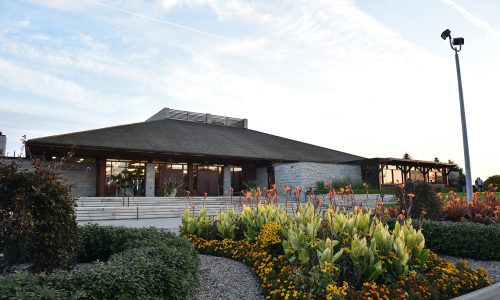 Legends on the Niagara